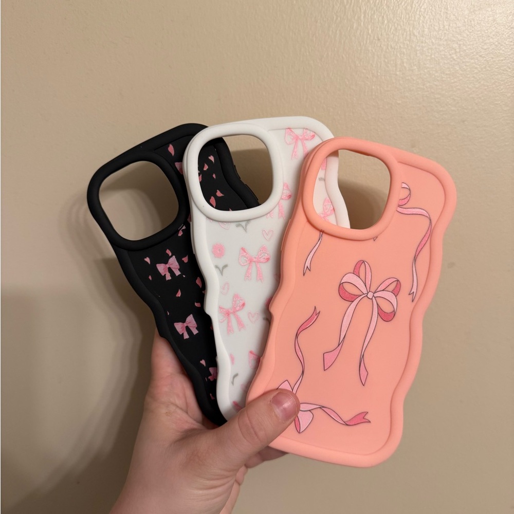 Charming Bow 16 pro max Phone Case Set - Black, White, Pink